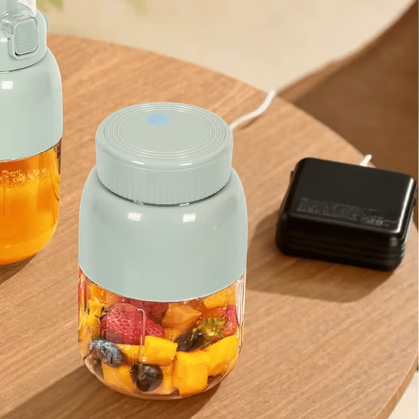 ⏳Begrenzte Zeit 50% Rabatt💥BPA-freie elektrische Zitruspresse, 480 ml, Strohhalm, zwei Deckel, tragbarer Mixer für Smoothies, Shakes, Essenszubereitung und Mixen von gefrorenen Zutaten – Outdoorfun