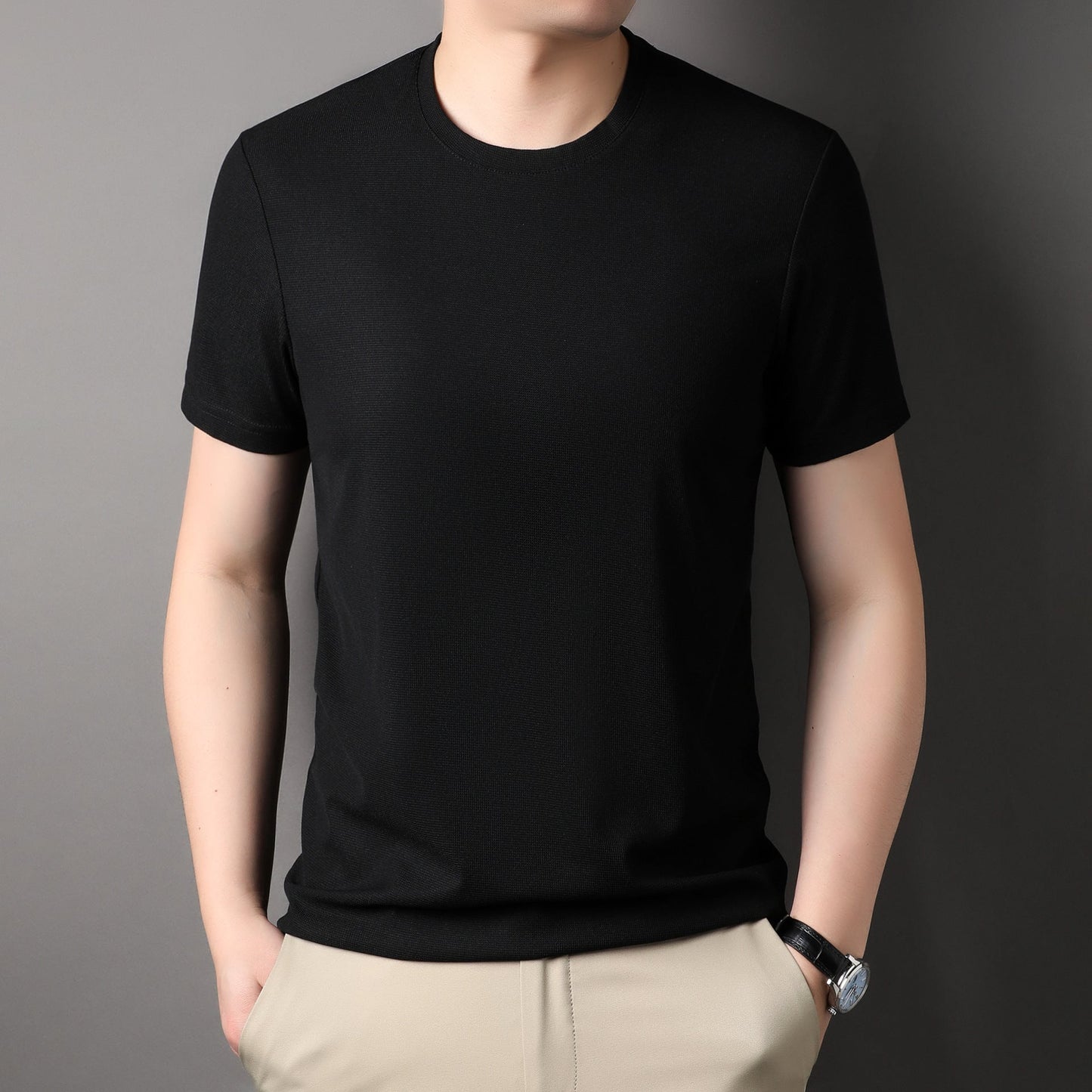 🔥Heißer Verkauf🔥(50% Rabatt)Atmungsaktives T-Shirt aus geprägtem Stoff