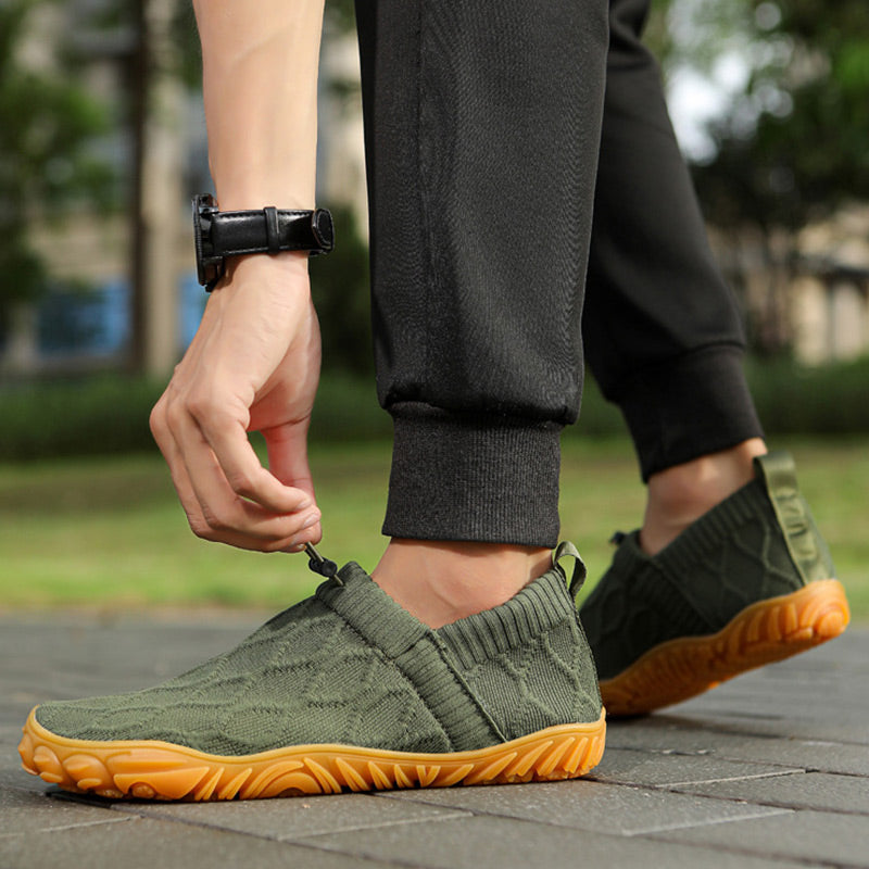 Rutschfeste, schnell trocknende Slip-On Sneaker aus Strick