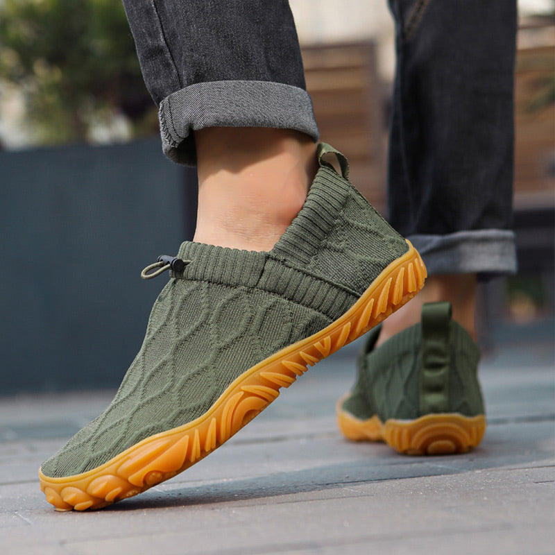 Rutschfeste, schnell trocknende Slip-On Sneaker aus Strick