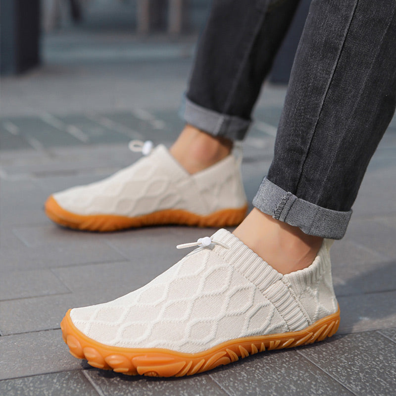 Rutschfeste, schnell trocknende Slip-On Sneaker aus Strick