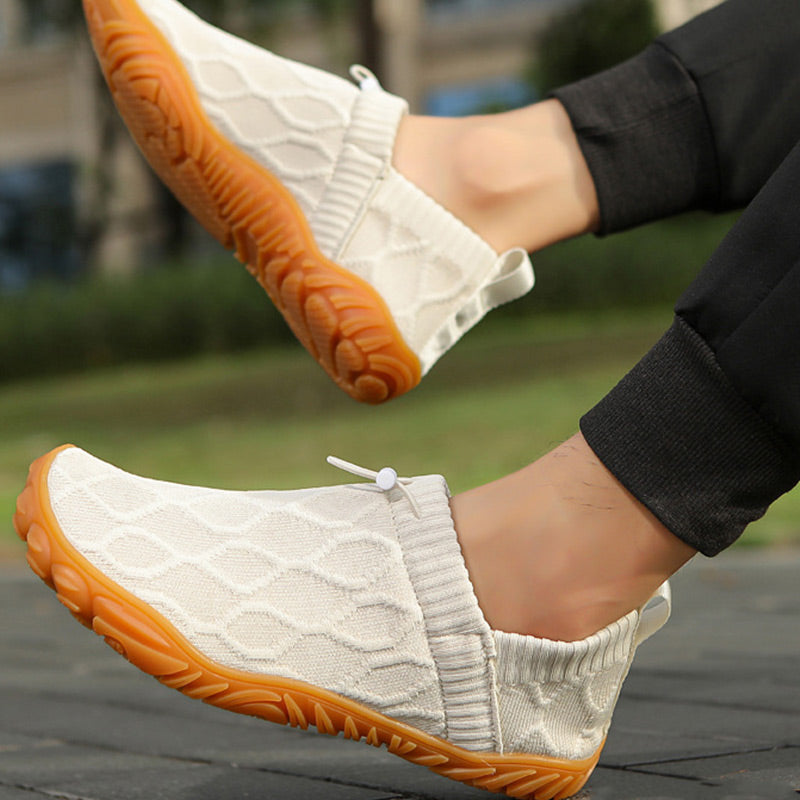 Rutschfeste, schnell trocknende Slip-On Sneaker aus Strick