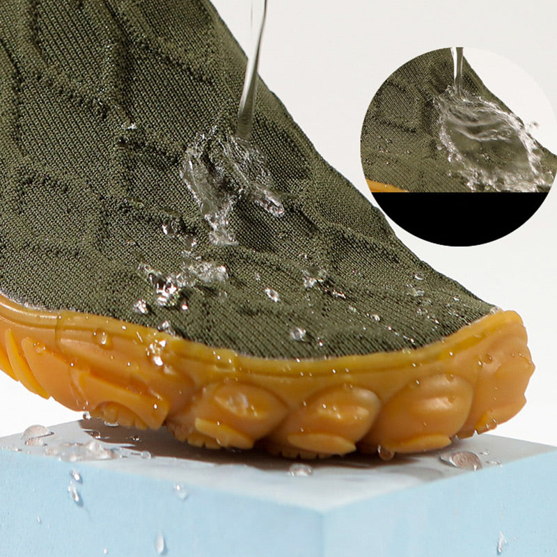 Rutschfeste, schnell trocknende Slip-On Sneaker aus Strick