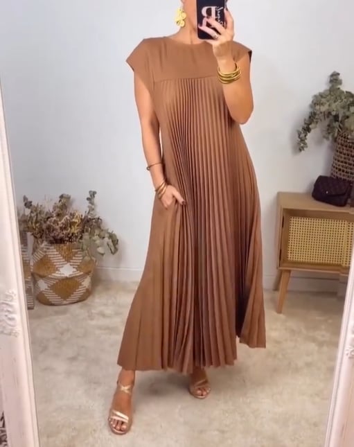 🔥Heute 35% Rabatt🔥Women Pleated Simple Solid Color Dress