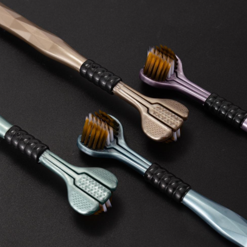 🦷Drei-Kopf-Zahnbürste für eine gründliche Rundumreinigung