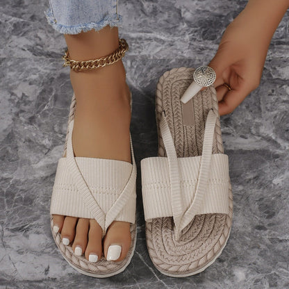 🩴 50% RABATT! 🔥 Sommerliche Bequeme Flip Flops für Frauen – Leicht, Rutschfest & Perfekt Für Strand, Pool & Sonnige Tage ☀️