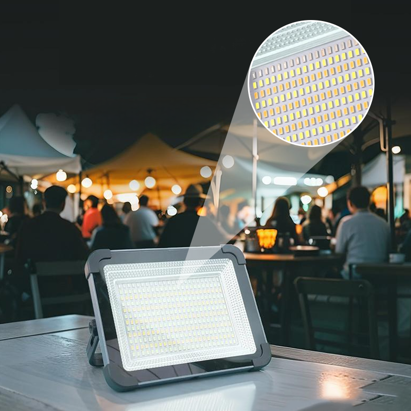 Tragbares und multifunktionales solarbetriebenes LED-Flutlicht