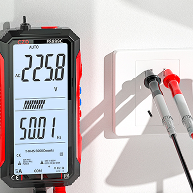 ⏰ Jetzt nur 50 % Rabatt! ⏰ USB-wiederaufladbares Digitalmultimeter – Echter Effektivwert, automatische Bereichswahl und hintergrundbeleuchtetes LCD-Display, CAT III 1000 V 🛡️