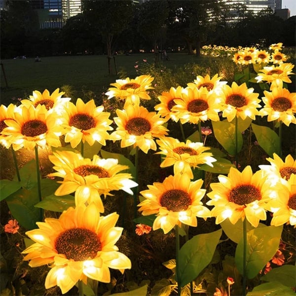 🌻SCONTO DEL 50%! ☀️ Luci solari a forma di girasole impermeabili - Petali realistici, IP65 resistenti alle intemperie e luminosità automatica 8-12 ore ☀️🌻