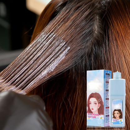 Praktische & langanhaltende Haarfarbe in Schaumform