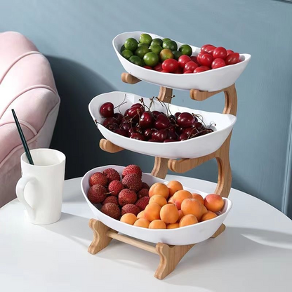Dreistöckige Obstschale mit Holzständer