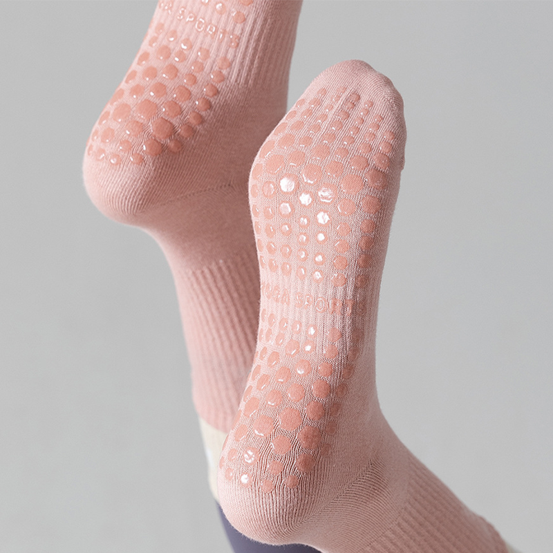 🧦 Wolkenweiche Pilates-Crew-Grip-Socken