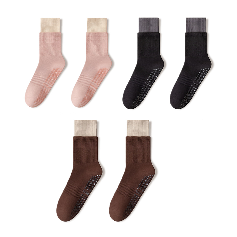 🧦 Wolkenweiche Pilates-Crew-Grip-Socken