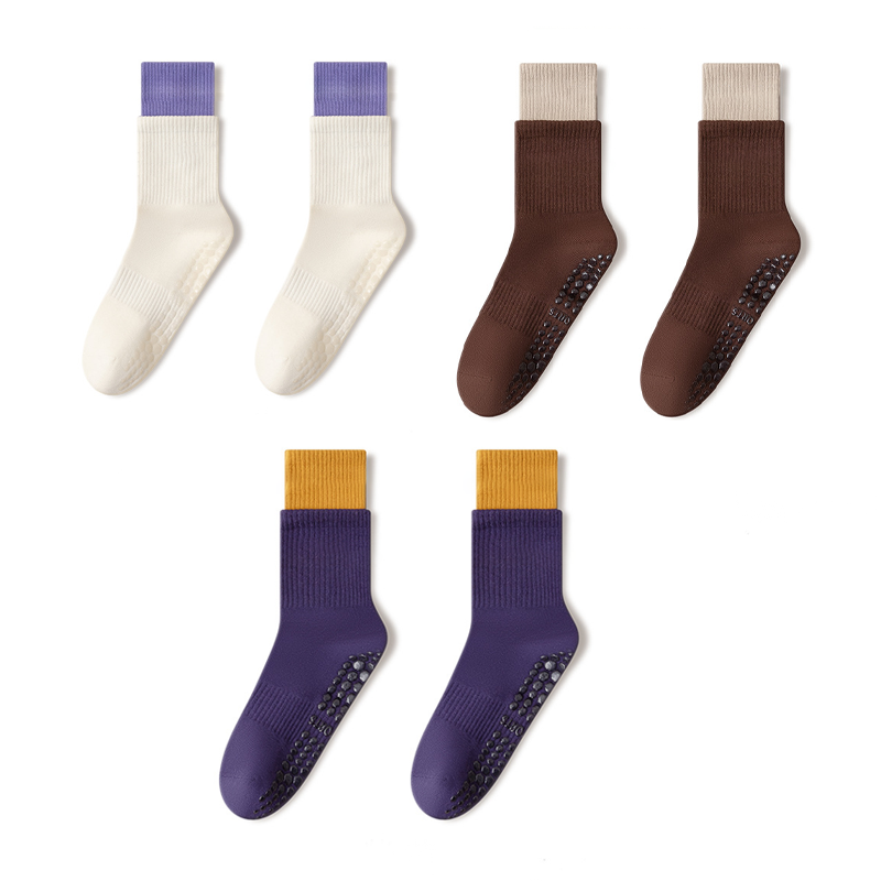 🧦 Wolkenweiche Pilates-Crew-Grip-Socken