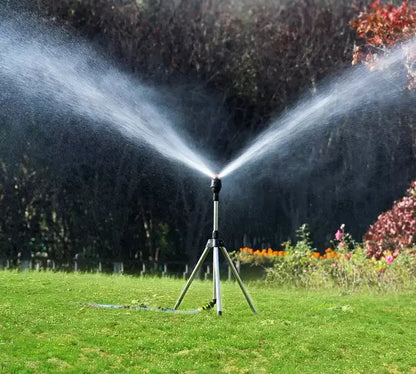 🎁 Hot Sale 49% OFF 🔥Teleskop-Rasensprenger mit stabilem Dreibein – gleichmäßige Bewässerung für Garten, Rasen & Beete