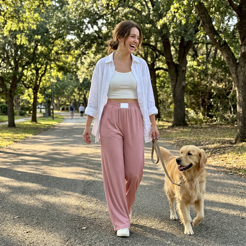 ❄️ Kühle Hochtaillierte Damenhose in Soft Rosa | Mikrorippen-Stoff & Elastischer Bund | Bequeme Sommerhose für jeden Tag