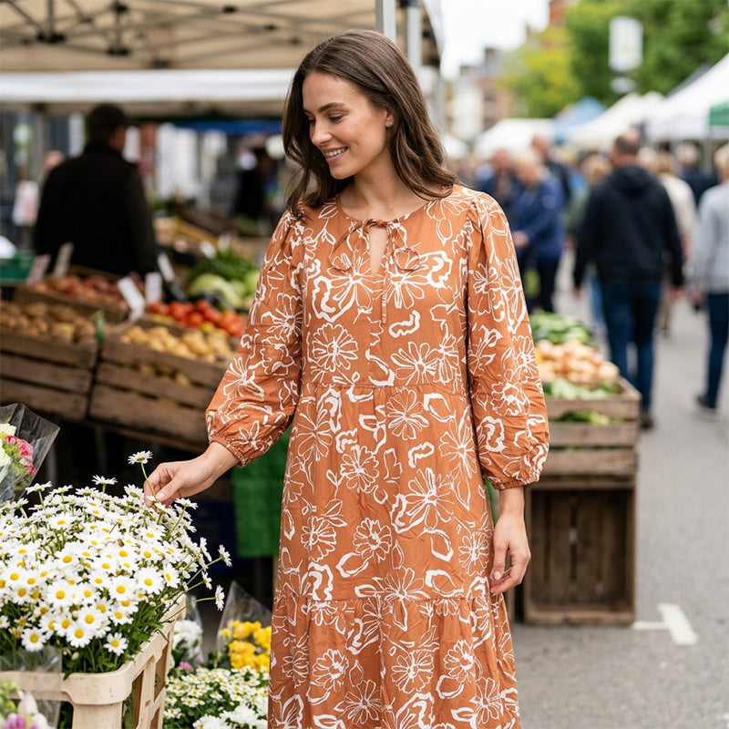 Elegantes Damen-Midikleid mit Blumenmuster und V-Ausschnitt